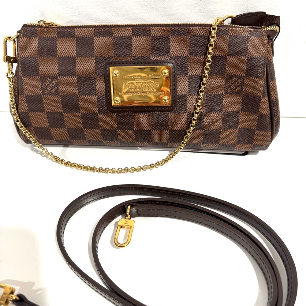 Louis Vuitton Eva Clutch in Damier Ebene - Picture 8 of 8